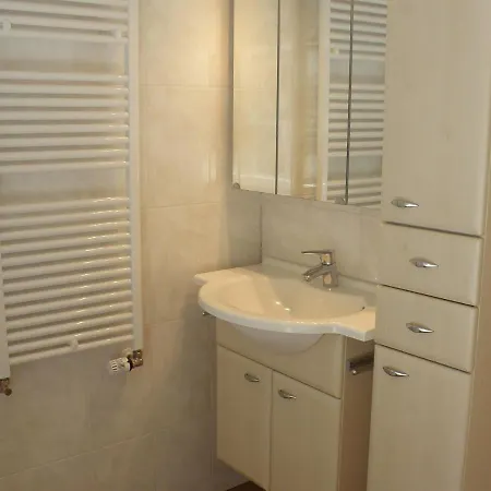 別荘 Tidy House With Sauna And Steam Bath, In A Forest Sellerich